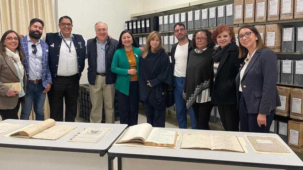 FEMSA visita el Archivo Histórico de la Real Caja de Zacatecas